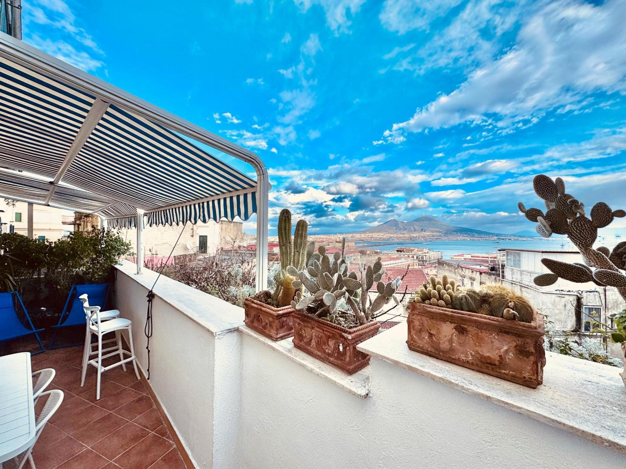 Alma De Templarsf - Stunning Design With Sea View And Terrace * Naples